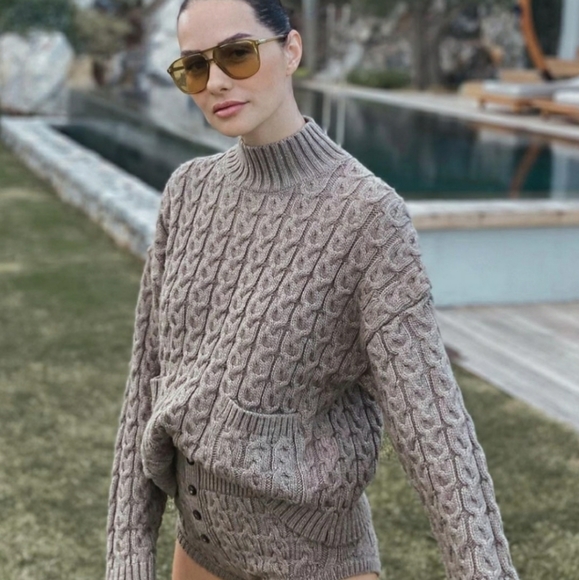 ZARA | Bloggers Fave Cable Knit Sweater Set - Picture 7 of 16